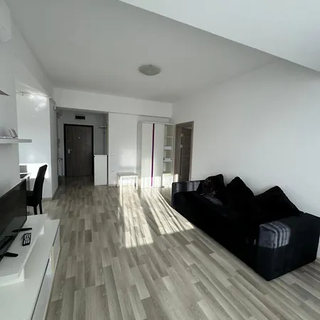 Tanya Summerland Apartment Mamaia