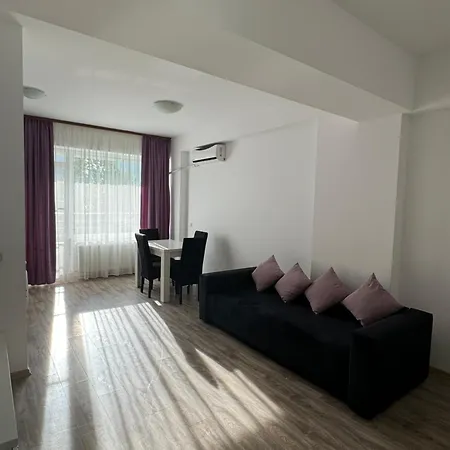 Lejlighed Tanya Summerland *