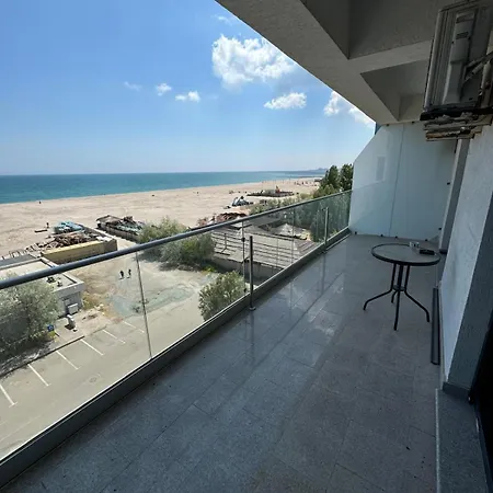 Tanya Summerland Apartment